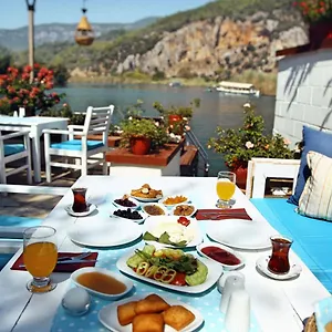 myra-hotel.aegeanhotels.net/
