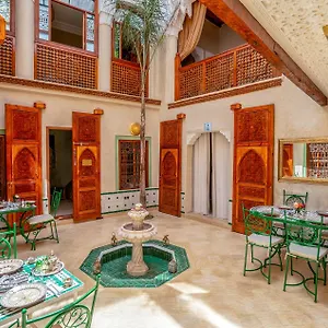 https://riad-chez-henriette.marrakeshhotelsmorocco.com